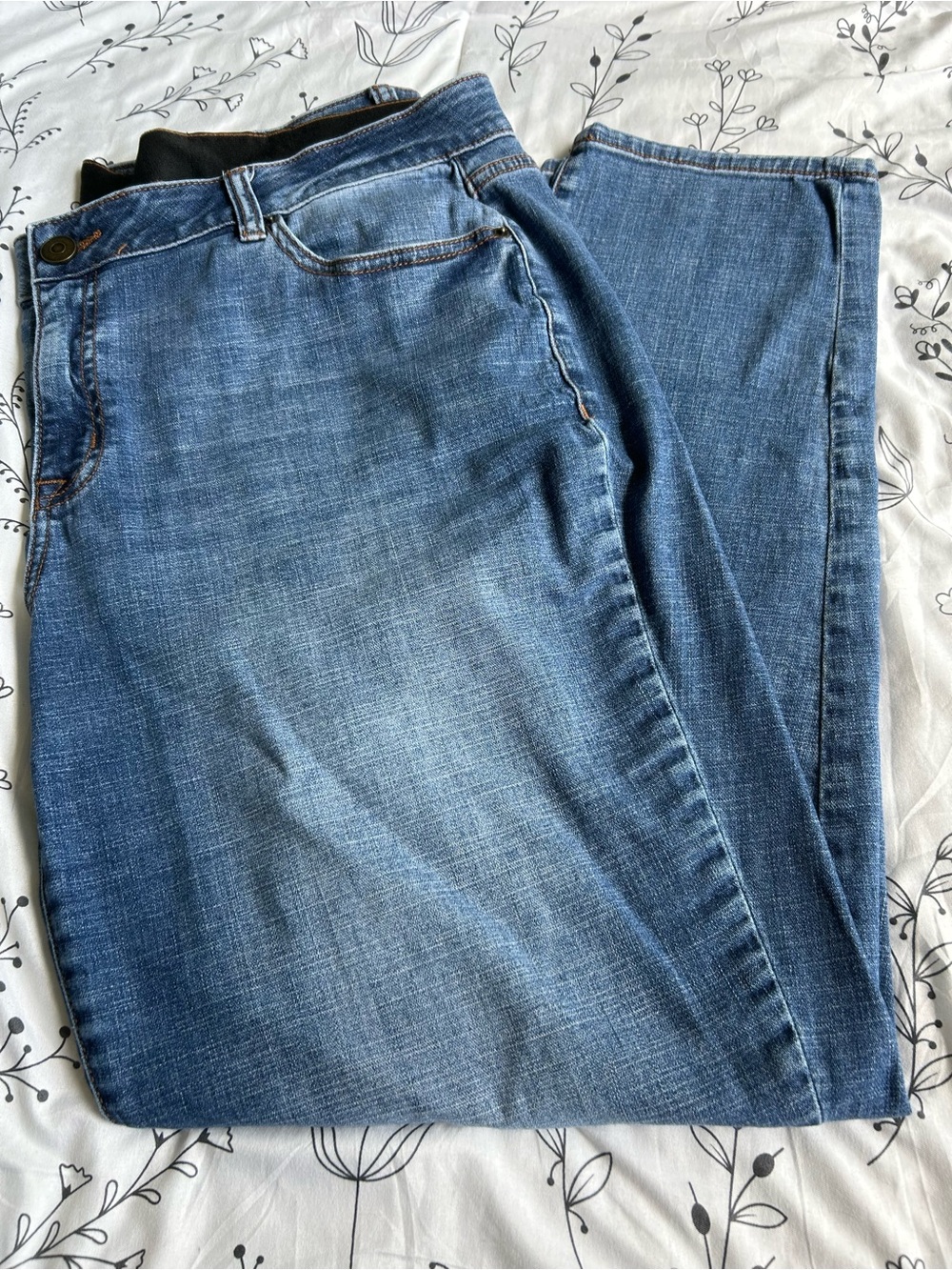 Venezia Blue Denim Jeans with Brown Topstitching